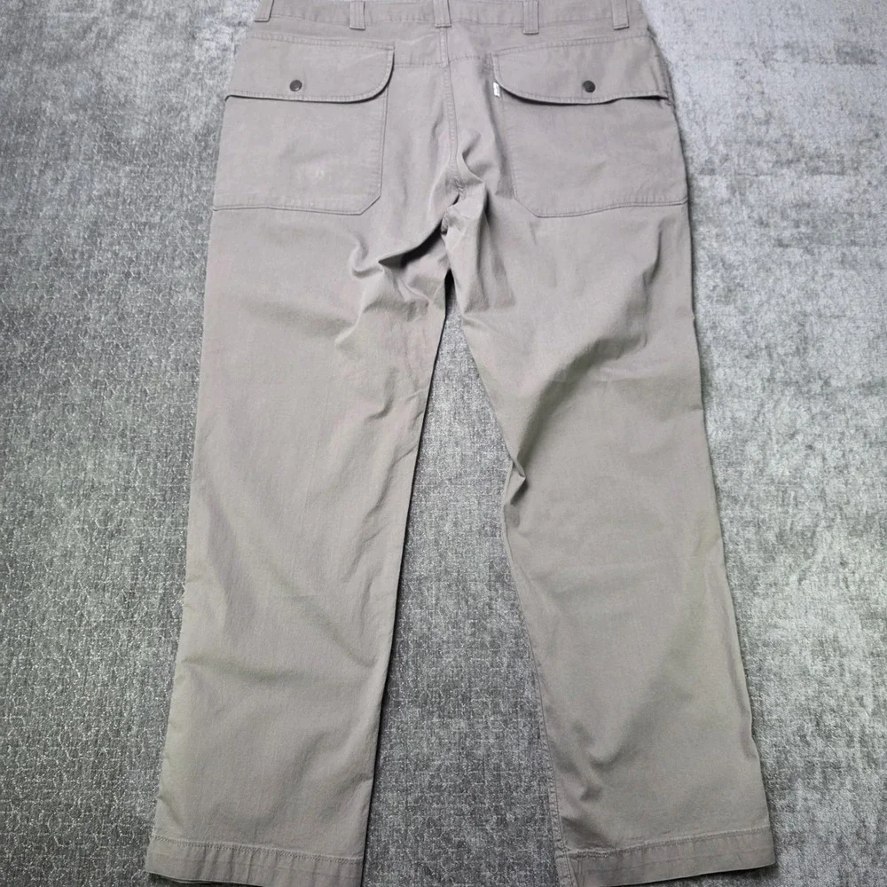 Levis City Cargo Chino Pants Mens 38x32 Fits 38x29 Gray Utility Stretch Hiking
